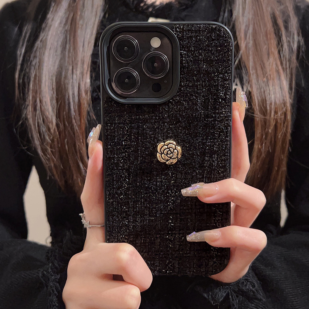 Luxury 3D Golden Camellia Flow - đánh giá và giá Phone Cases Expensive