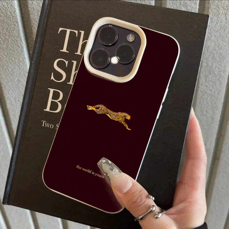 Minimalist Leopard Running Pat - đánh giá và giá Phone Cases Trending